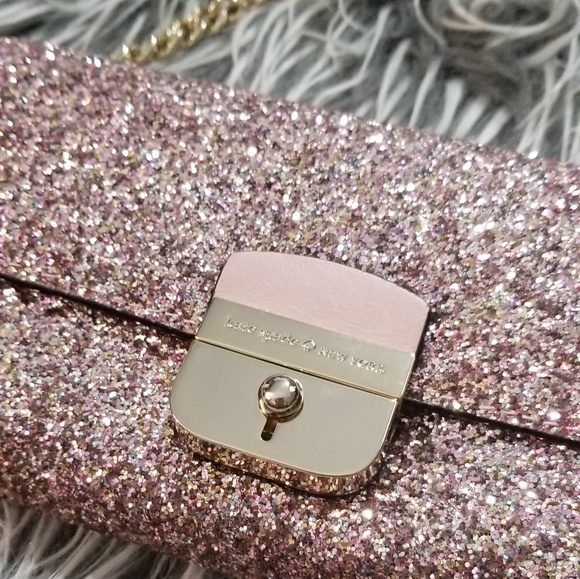 🍒NEW🍒 KATE SPADE PINK BLING WRISTLET WALLET - Picture 2 of 6